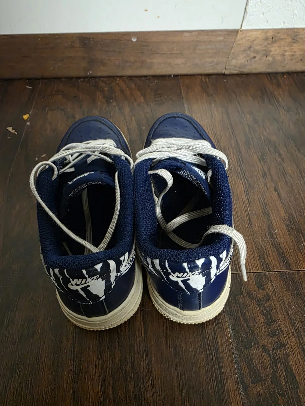 Nike Air Force 1 AF1 LV8 Blue Void Navy Blue White Size 13 Camo Swish